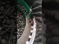 Geautomatiseerde voederbak voor geautomatiseerd hardheid sorteersysteem