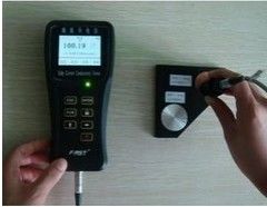 Goede prijs Twee meeteenheden, elektrische geleidingsmeter, werkstukken met niet-geleidende dunne lagen online